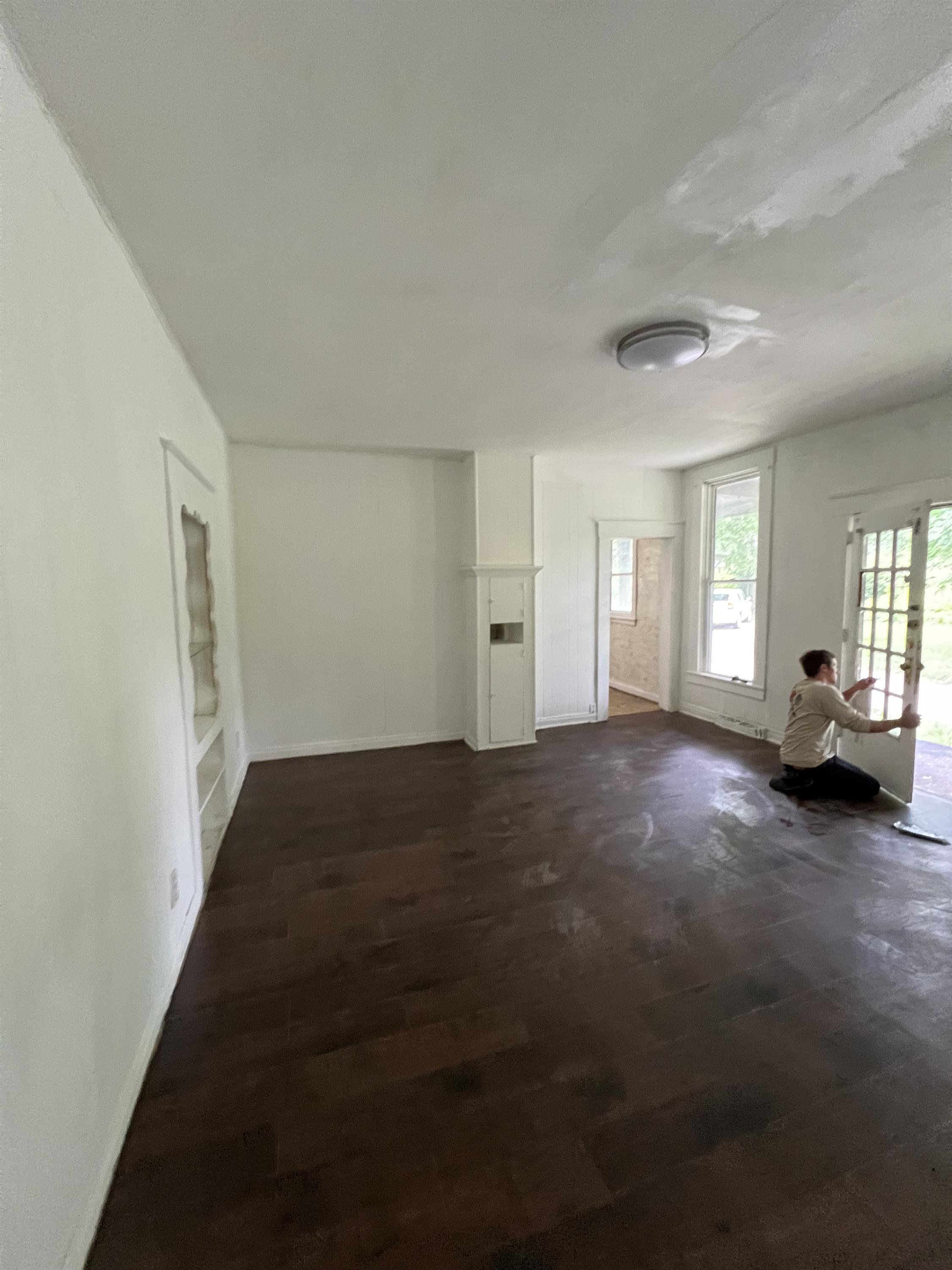 2329 S. Crysler Avenue - 3